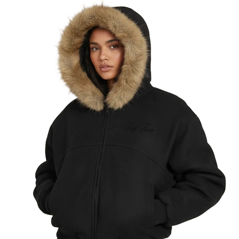 Veste en fourrure carrée délavée par le soleil