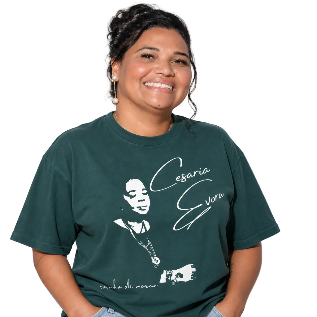 Camiseta gráfica de Cesaria Evora